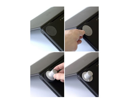 Medföljer fästplattor som gör att de fäster även på skrovliga ytor