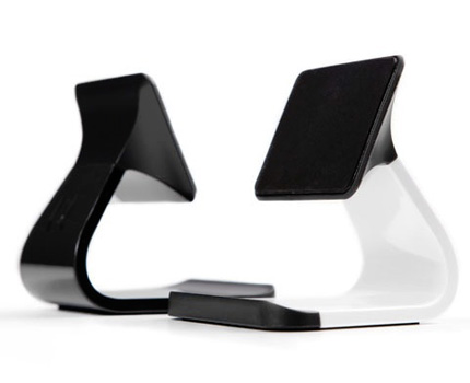 Fodralet har även en praktisk ficka för sedlar, kreditkort mm.